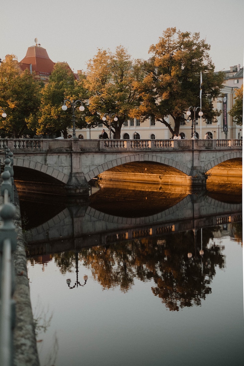 osvrt svedska